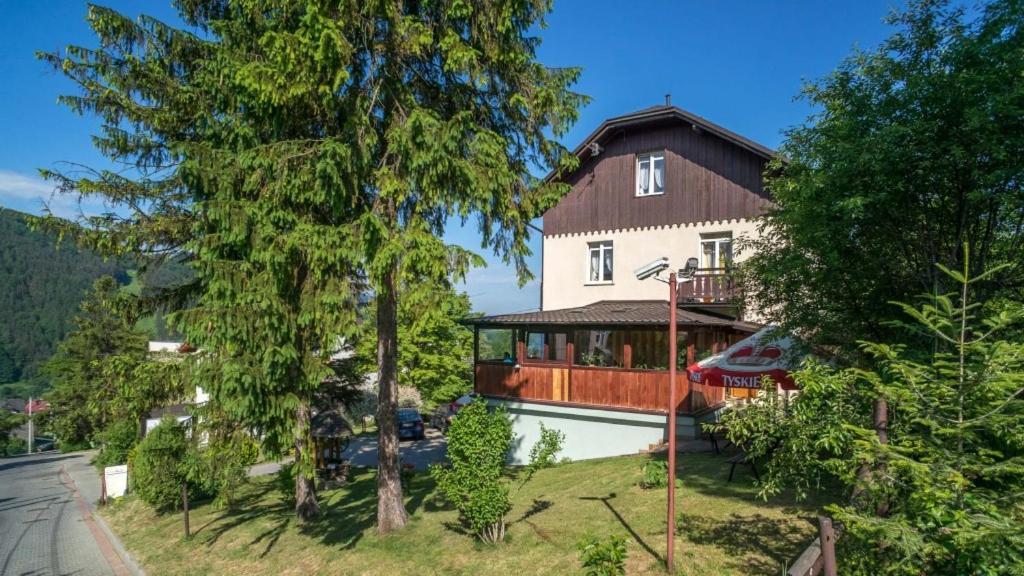 Bialy Domek Bed & Breakfast Szczawnica Exterior photo